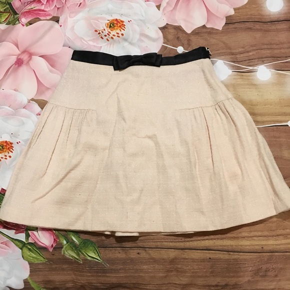 Milly of New York Dresses & Skirts - Milly of New York crean tweed skirt with bow